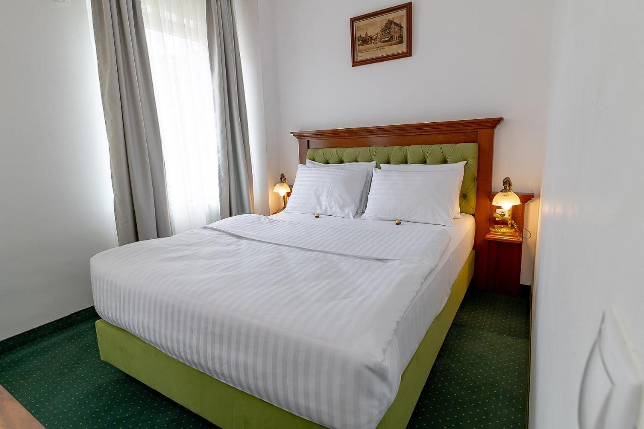 San Gennaro Hotel Sighisoara Exterior photo