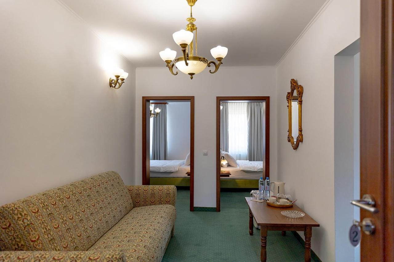 San Gennaro Hotel Sighisoara Exterior photo